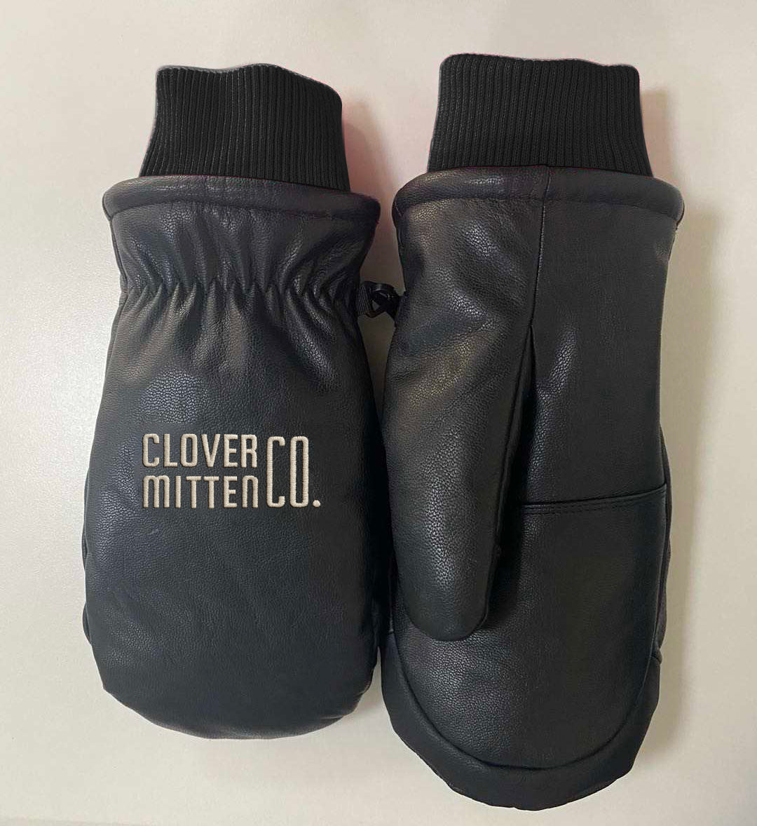 Clover Mitten // AVAILABLE SOON!